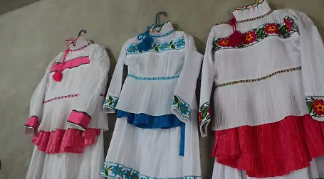 Artesana en su taller
